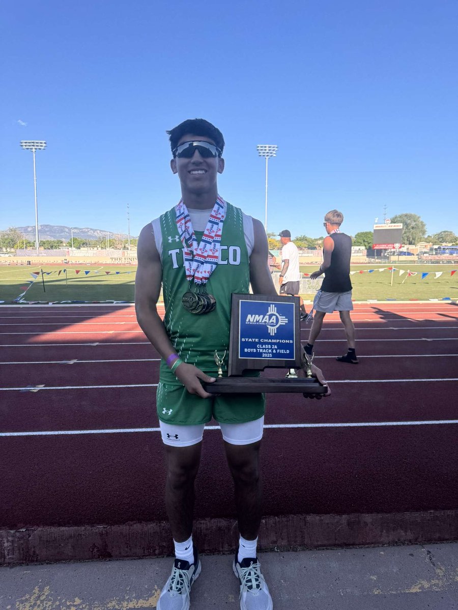 Alex Fuentes tweet media