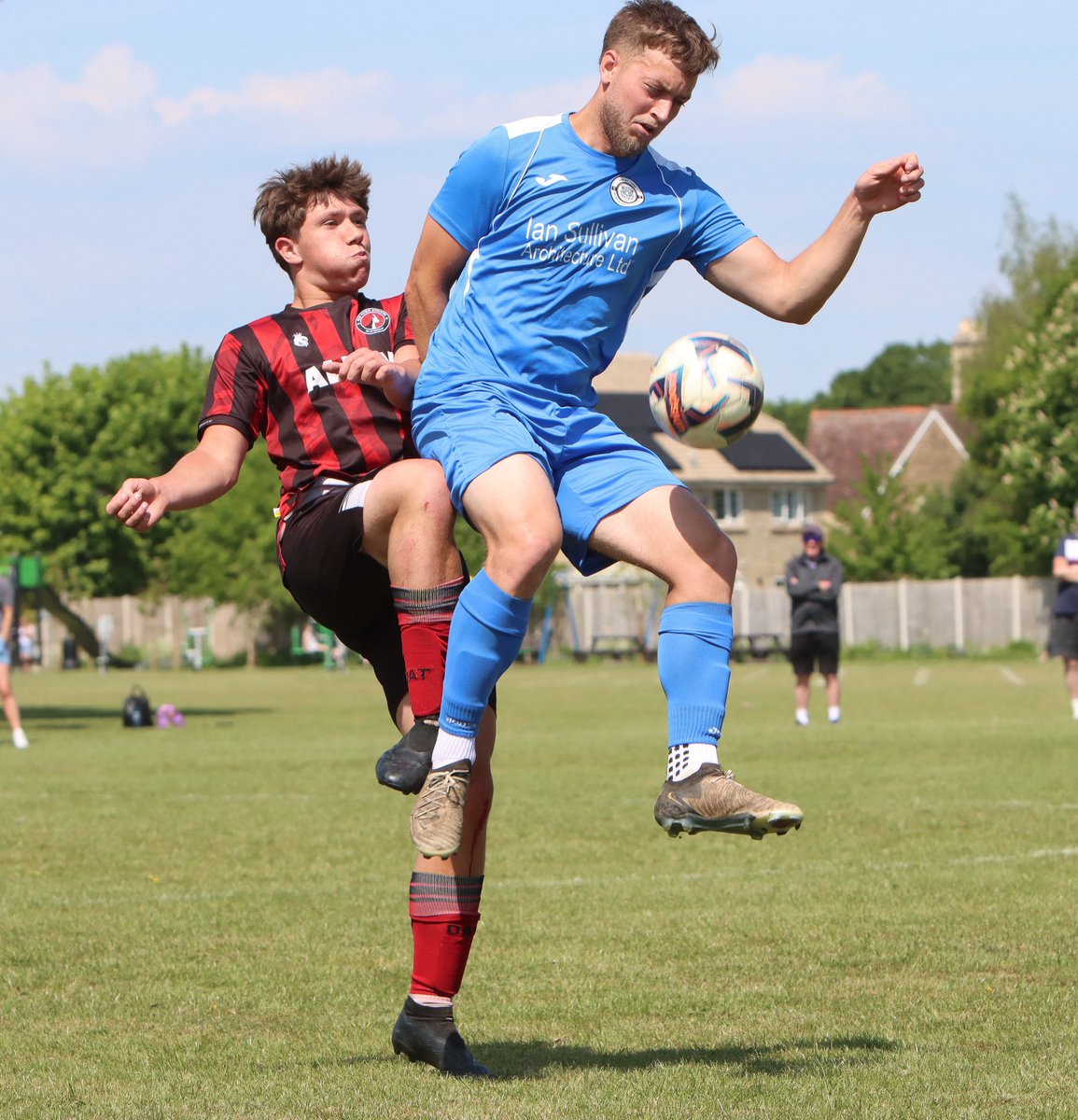 πππππππππππππππππππππ (@allytakesphotos) on Twitter photo GALLERY
A bit of Sunday League as <a href="/oldtownafc1/">Old Town Athletic</a> ran out 4-2 winners against <a href="/tawhilltigers/">Taw hill tigers</a>, a result that saw them win the <a href="/_OfficialSSFL/">SwindonSundayLeague</a> Division 2 title.
Thanks to Old Town for having me along, and well done on the title!
flickr.com/photos/1949685β¦ GALLERY
A bit of Sunday League as <a href="/oldtownafc1/">Old Town Athletic</a> ran out 4-2 winners against <a href="/tawhilltigers/">Taw hill tigers</a>, a result that saw them win the <a href="/_OfficialSSFL/">SwindonSundayLeague</a> Division 2 title.
Thanks to Old Town for having me along, and well done on the title!
flickr.com/photos/1949685β¦