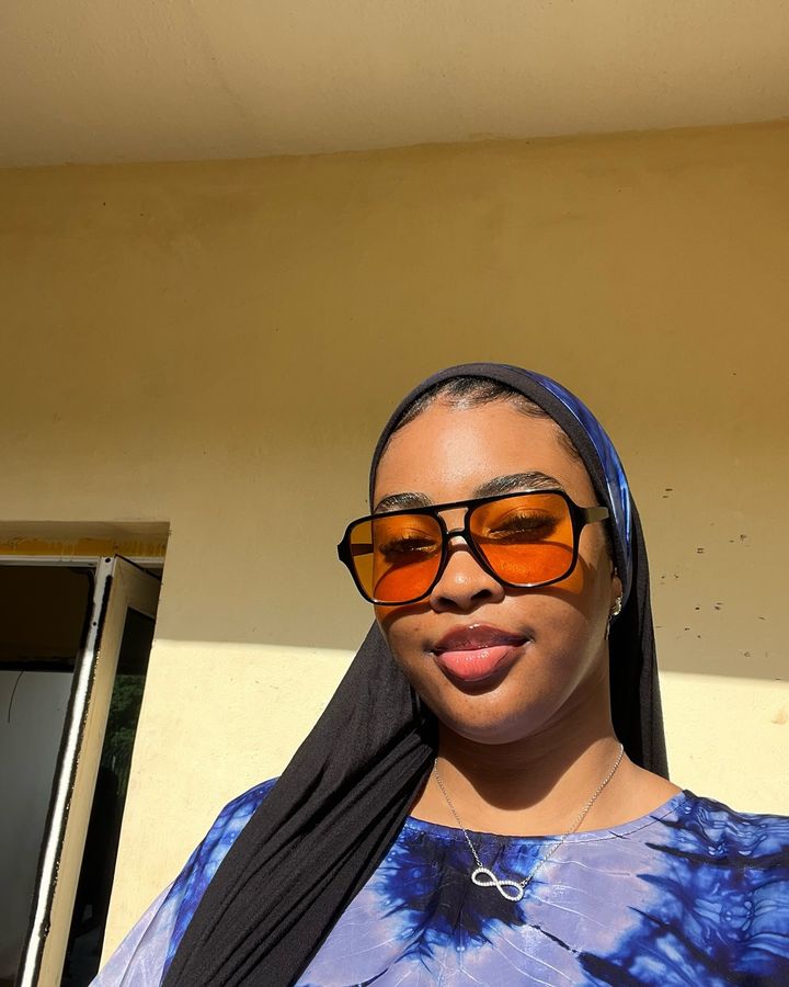 I'm looking for a boyfriend but I'm shy 🤭 if I'm your type say hi I dm you