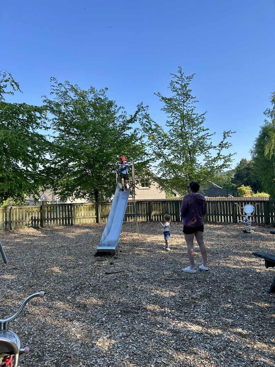 We love sunny weekends 😎🥰
