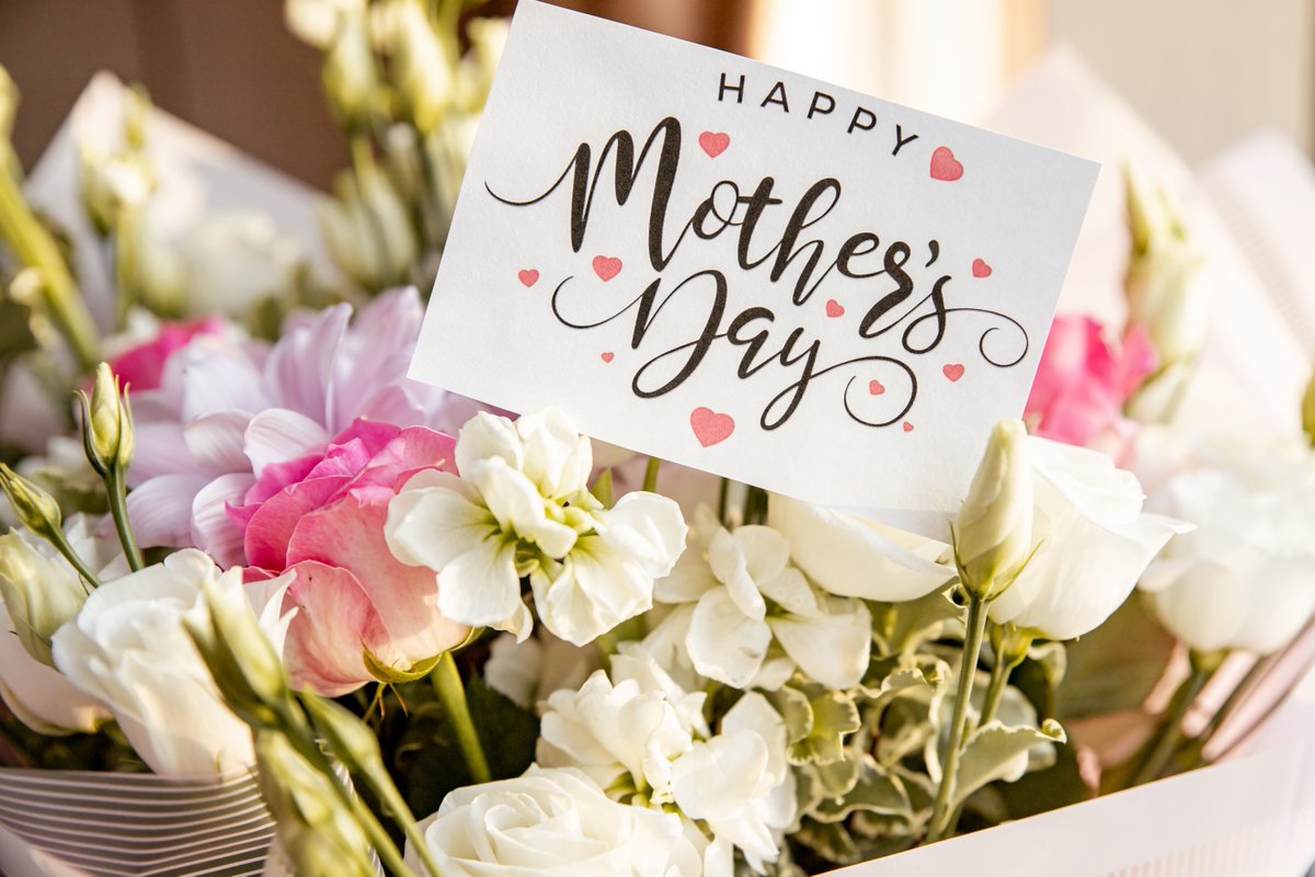 💐Wishing a Happy Mother’s Day to all the moms in our community!