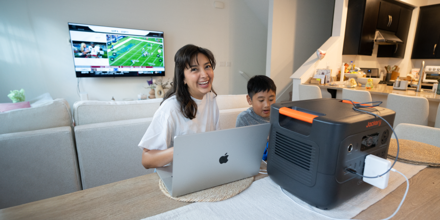 💐 Happy Mother's Day from Jackery 💐

This Mother’s Day, we’re celebrating the strength, warmth, and love that power every home. 💛

Thank you, Moms. 🌼

#MothersDay #AlwaysPoweredAlwaysPrepared #EssentialHomeBackup #Jackery #PowerOfLove