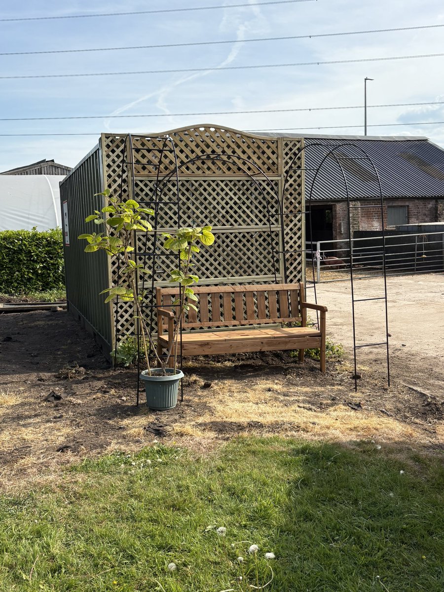 Jan Walton (Deva Durocs) tweet media