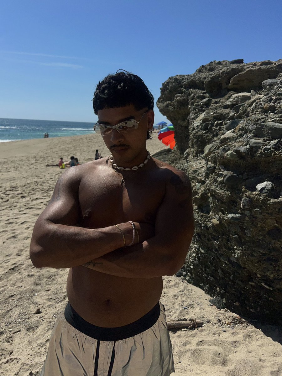 thatguymarcoss's tweet photo. Catch me at Laguna all summer https://t.co/ebJgBISFr0