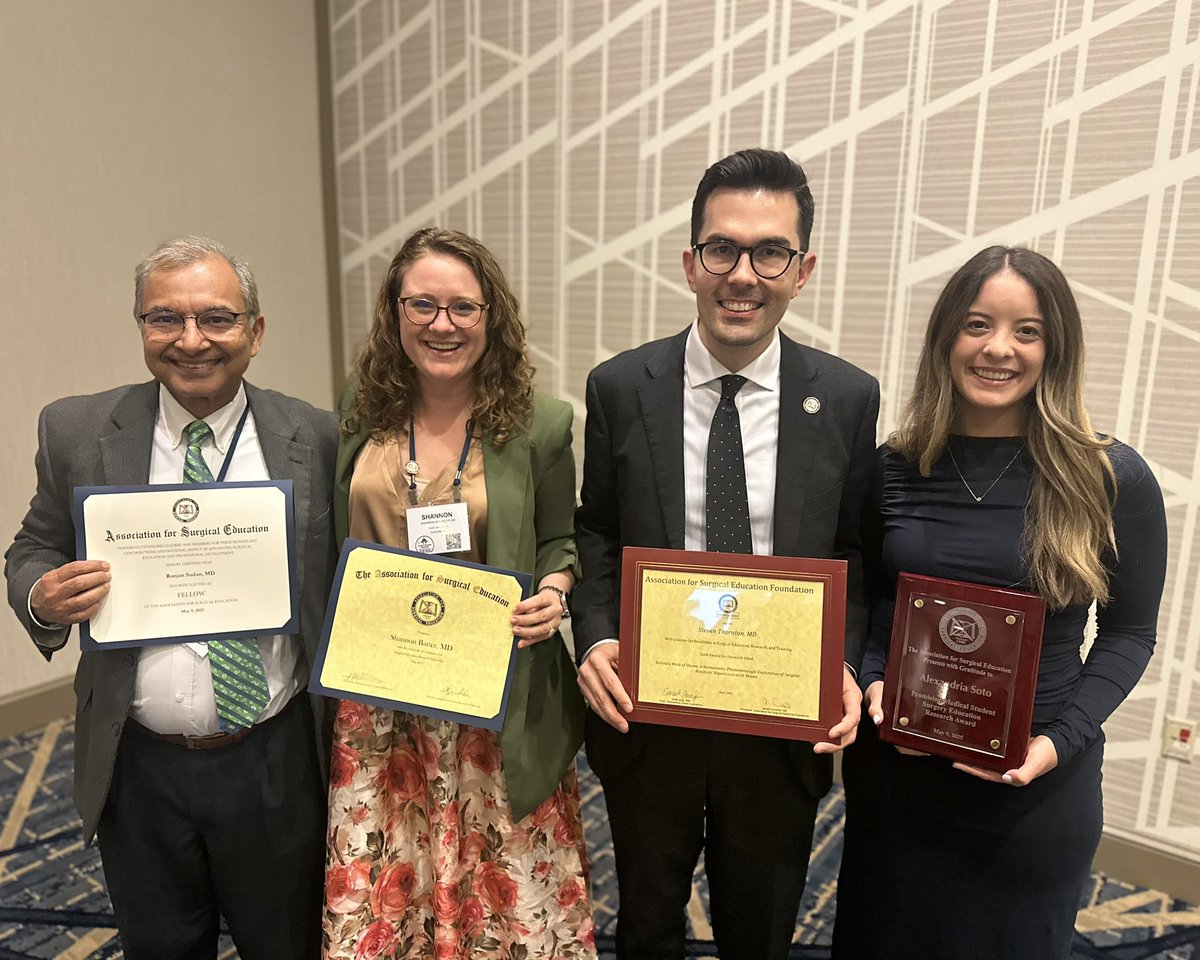 AlexandriaSoto_'s tweet image. Honored to receive the Promising Medical Student Surgery Education Research Award from @Surg_Education at #ASE25 #SEW25 🌟
Grateful to @DukeSurgery faculty for the nomination and continued mentorship. Thank you everyone 🙏 Excited to keep raising the bar🪡🏆
