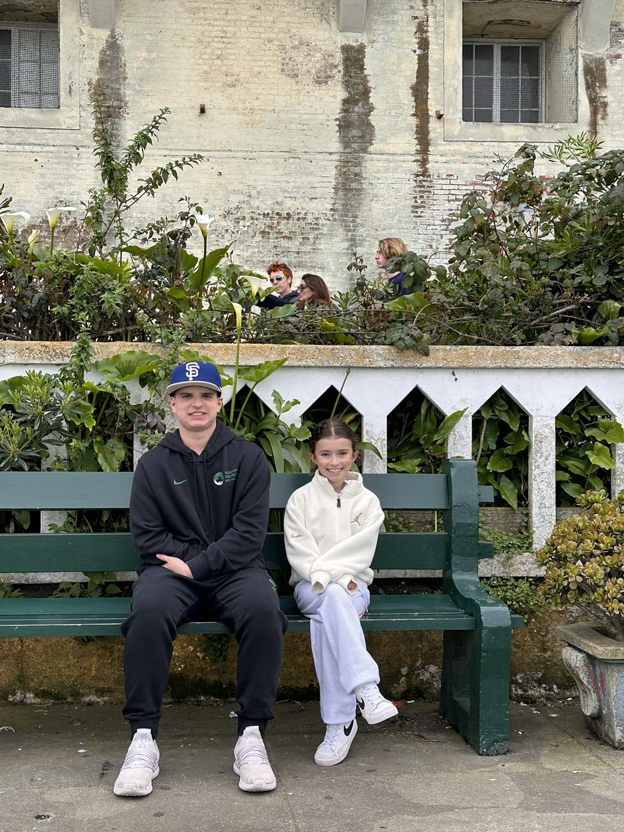 Leigh Ralston tweet media