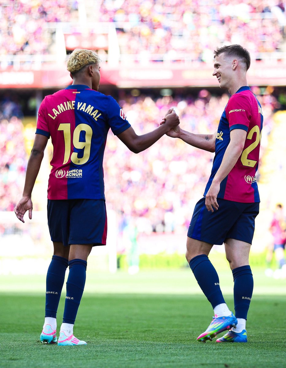 daniolmo7's tweet image. This is Barça!!!!!! 💙❤️
Un pas més culers, som-hi!!!! #ForçaBarça