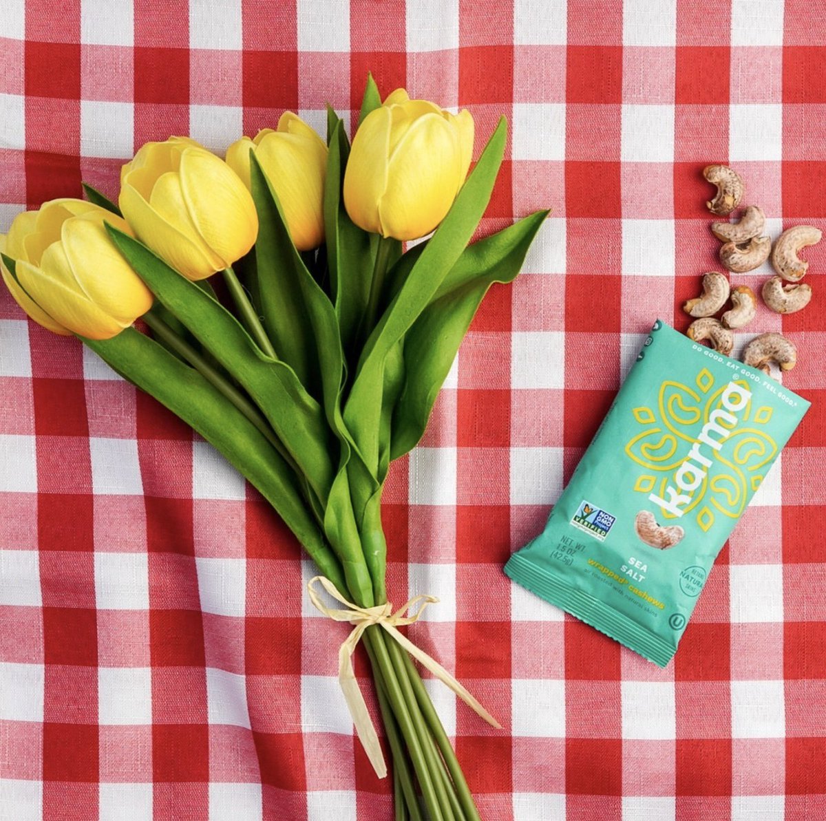 There’s no one quite like Mom! Snack queen, advice giver, hug expert. 💐💛 Show her some extra love today with Karma Nuts!
#HappyMothersDay!