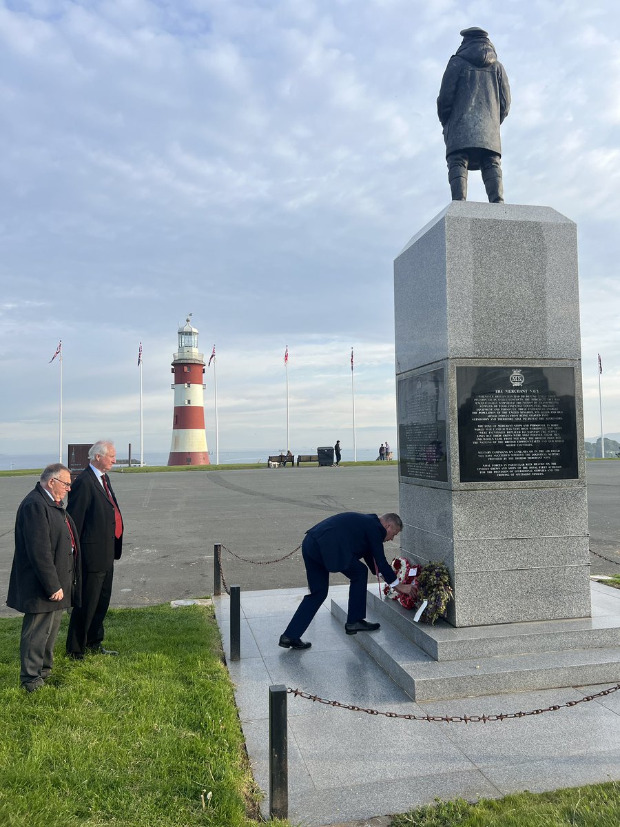 At the Merchant Navy and Fishing Fleets memorial on Plymouth Hoe tonight, the Leader of Plymouth City Council and I laid wreaths to remember fishers lost at sea for Fishing Remembrance Day. 

We were joined by Minister for Fishing <a href="/DanielZeichner/">Daniel Zeichner</a> who laid a wreath with us.