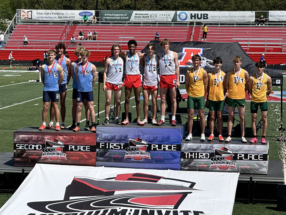 JemekhiTally's tweet photo. Myrhum Invitational ✔️: 1:51.34 split (52.73 / 58.62) to help break the Myrhum 4x8 meet record in 7:53.21, Wisco #1. Came back to win the open 800 in 1:54.52 (57.84 / 56.69) with a negative split. All glory to God. https://t.co/HHmyQ2mDTk