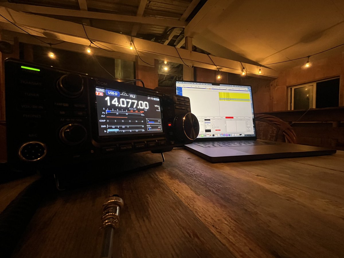 Nearly 1400 QSOs made on FT 8 (f/h) yesterday between 20m and 17m 😵‍💫. Yikes! 12m SSB is on deck this morning after breakfast. 🍳