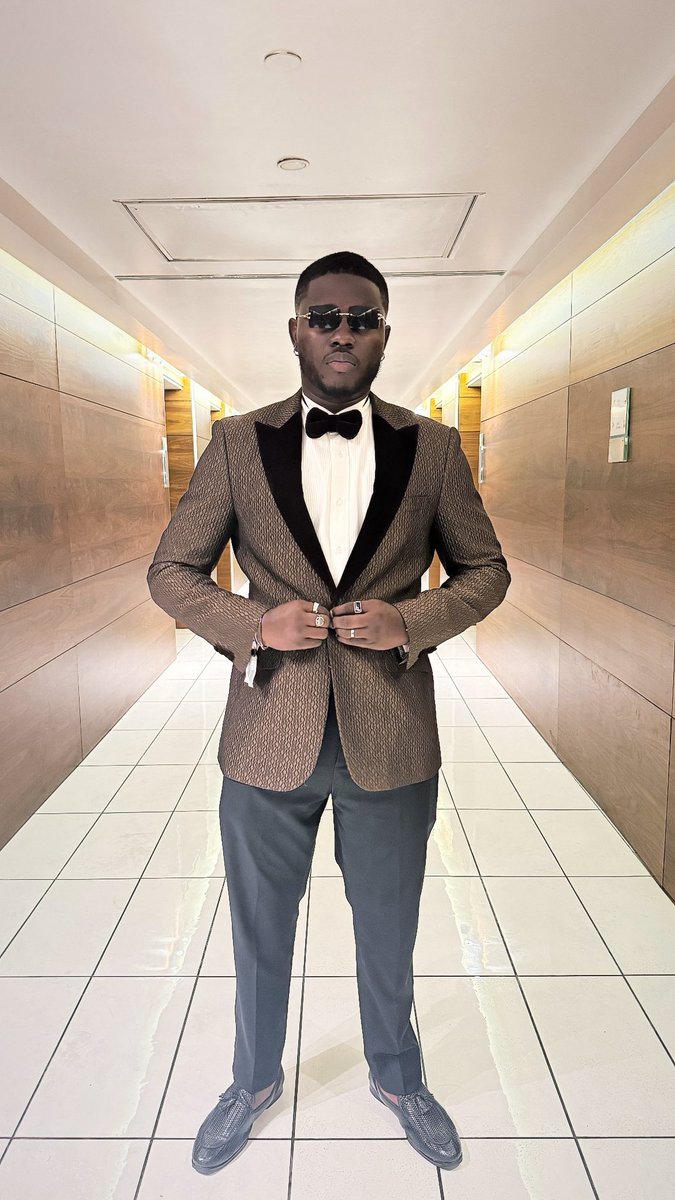 Ace_Classiq's tweet image. From call sheets to the big stage — honored to have served as 1st Assistant Director on FREEDOM WAY that  won BEST MOVIE and BEST WRITING at the AMVCA! Grateful for the grind, the team, and the magic we created. #AMVCA #1stAD #SetLife #Grateful #AON♠️ 

#AMVCA11 #amvca2025