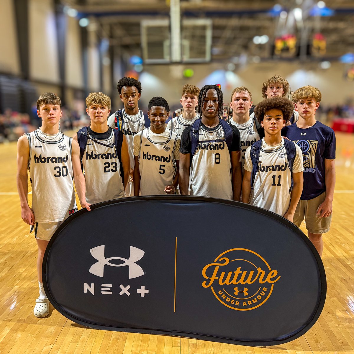 H-BrandBasketball tweet media