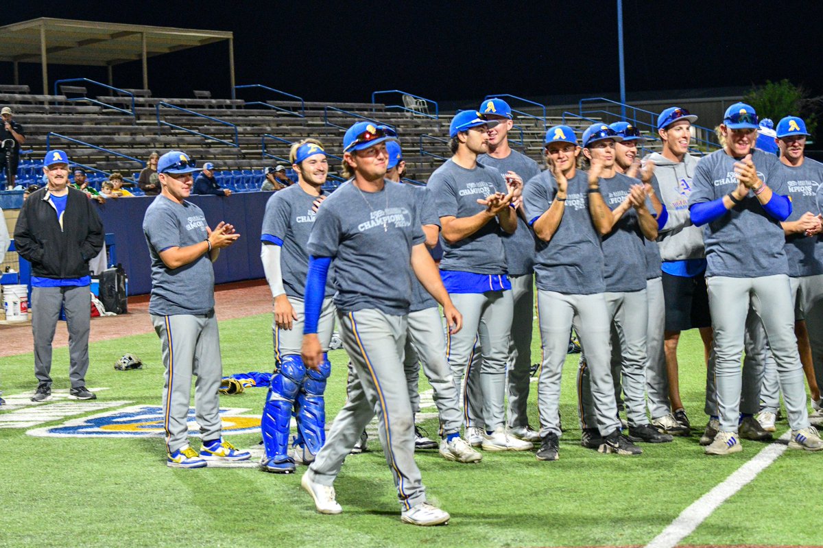 RamsASUbaseball's tweet image. 2025 Lone Star Conference Baseball Championship All-Tournament Team ⚾️🐏

Most Valuable Player: Chase Pendley, DH
Pitcher: Nick Wilson
Second Baseman: Austin Bec
Third Base: Lane Hutchinson
Shortstop: Justin Harris
Outfielder: Ethan Flodstrom
Outfielder: Weston Valasek