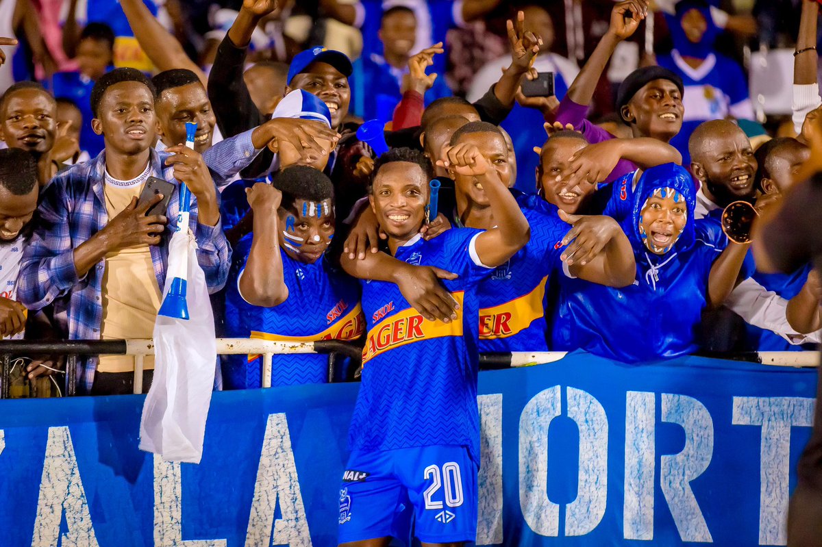 rayon_sports's tweet photo. N’ubundi uwakunda yakunda RAYON!!!💙🤍 https://t.co/NlGUzs53eY