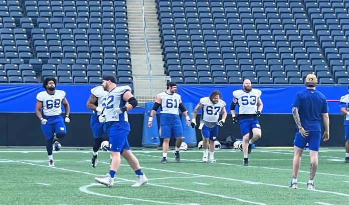 JohnDHodge's tweet photo. Leaner, wiser Gabe Wallace wants starting job 'really badly' with Winnipeg Blue Bombers

https://t.co/yUgNGJhCKG

#Bombers | #ForTheW | #Winnipeg | #CFL https://t.co/MtI6v4DDW1