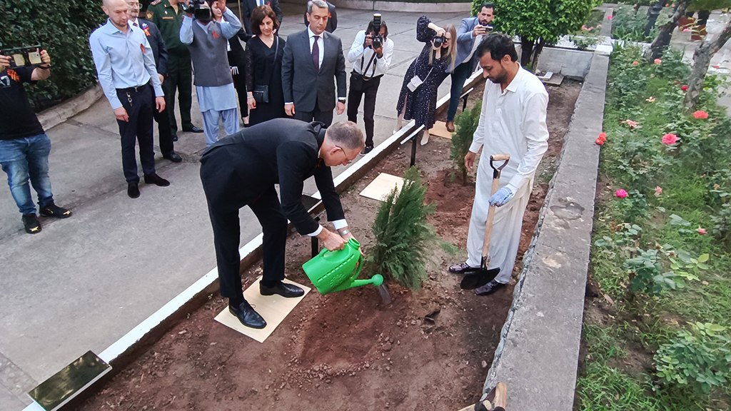 Belarus in Pakistan tweet media