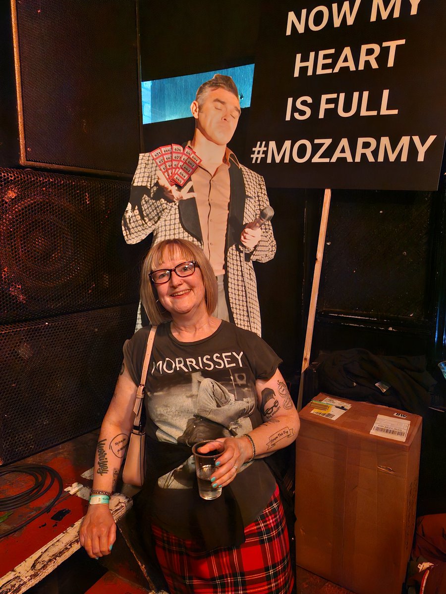 7Bigmouth7's tweet image. Phenomenal job for your 1st meet, fellas 🫶🎶🐝💃🕺🎸💫👏
Well done! 
See you next year!