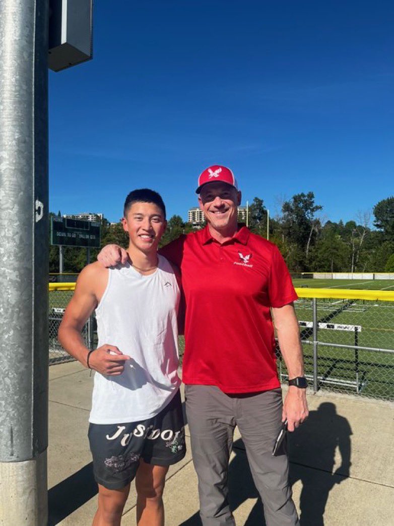 Deryk Farmer (@farmer_deryk) on Twitter photo Thanks for visiting the Rogue Valley <a href="/CoachGermer/">Chad Germer</a>! ๐ฆ
Great to learn more about <a href="/EWUFootball/">EWU Football ๐</a>. See you soon in Cheney, WA ๐ #goeags
<a href="/CCFootball_OR/">Challenger Football</a> <a href="/CoachBestEWU/">Coach Aaron Best</a> <a href="/EWUCoach_Bruce/">Zach Bruce</a> <a href="/EWUFBRecruiting/">EWU Football Recruiting</a> <a href="/NicRoger3/">Nic Roger</a> <a href="/Coach_Heffler/">Andrew Heffler, M.S.</a> <a href="/PrepRedzoneOR/">Prep Redzone Oregon</a> <a href="/Coach_CPadilla/">Caleb Padilla</a> Thanks for visiting the Rogue Valley <a href="/CoachGermer/">Chad Germer</a>! ๐ฆ
Great to learn more about <a href="/EWUFootball/">EWU Football ๐</a>. See you soon in Cheney, WA ๐ #goeags
<a href="/CCFootball_OR/">Challenger Football</a> <a href="/CoachBestEWU/">Coach Aaron Best</a> <a href="/EWUCoach_Bruce/">Zach Bruce</a> <a href="/EWUFBRecruiting/">EWU Football Recruiting</a> <a href="/NicRoger3/">Nic Roger</a> <a href="/Coach_Heffler/">Andrew Heffler, M.S.</a> <a href="/PrepRedzoneOR/">Prep Redzone Oregon</a> <a href="/Coach_CPadilla/">Caleb Padilla</a>