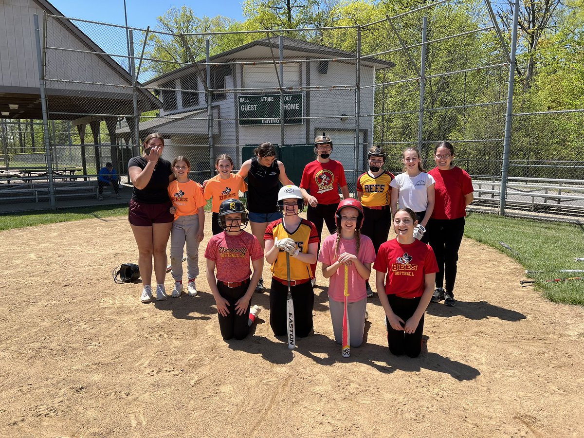 <a href="/BBHBeesSoftball/">Brecksville-Broadview Heights HS Softball</a> Thank you Tess, Lydia and alumni Emma for coming to my rescue today to help with the younger girls!