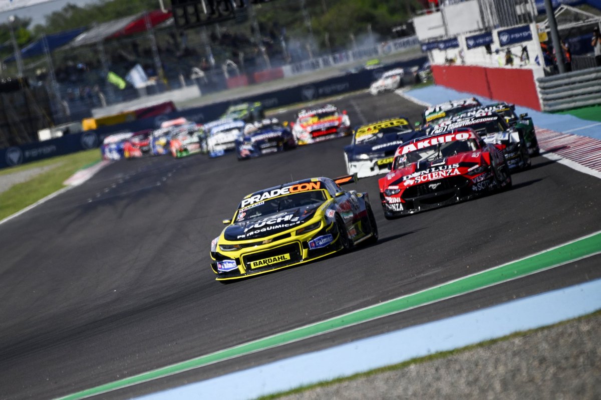 A esto 🤏🏼 del podio 

Tremenda carrera <a href="/marcoslandaok/">Marcos Landa</a> 👏🏼

📸 Prensa Pradecon Racing 
Germán Alt / Julieta Palma