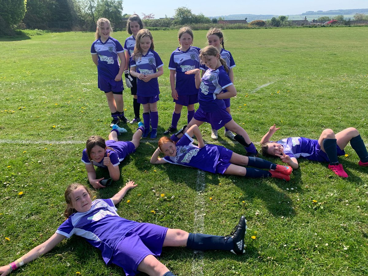 ⚽Our U10s were also away today playing against Culter Littles at Cults Academy.
💜The squad photo sums up the great game they had and the 'personality' of the team 😍