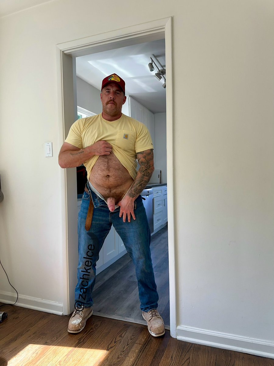 home from work. looking for a dirty dick lover to come get me off.

Full video up on OF
