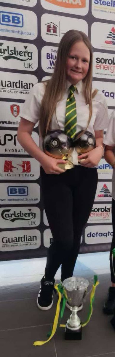 Congratulations to Y8 Lexie who this weekend was crowned an U13 Yorkshire School Girls Federation champion along with her Rotherham Schools Select FA team mates. Additionally, Lexie has been voted The Players Player of the Season 🏆🏆 Very proud PE dept ⚽️ #futurelionness