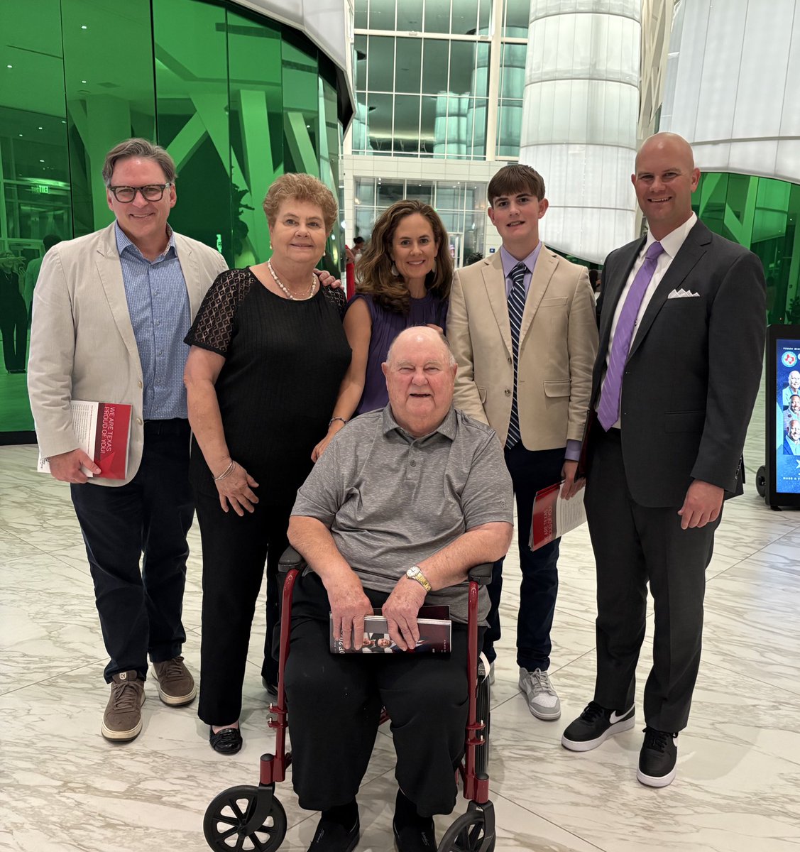 Kevin Barbay (@coach_barbay) on Twitter photo Such an awesome event the <a href="/txhsfootballhof/">Texas High School Football Hall of Fame</a> put together last night! Had some great laughs at a few of the legendary stories of Curtis Barbay Jr! Congrats to the HOF Class of 2025! <a href="/RGIII/">Robert Griffin III</a> <a href="/CoachTraylor/">Jeff Traylor</a> <a href="/PatrickMahomes/">Patrick Mahomes II</a> <a href="/dctf/">Dave Campbell's Texas Football โ TexasFootball.com</a> <a href="/THSCAcoaches/">THSCA</a> Such an awesome event the <a href="/txhsfootballhof/">Texas High School Football Hall of Fame</a> put together last night! Had some great laughs at a few of the legendary stories of Curtis Barbay Jr! Congrats to the HOF Class of 2025! <a href="/RGIII/">Robert Griffin III</a> <a href="/CoachTraylor/">Jeff Traylor</a> <a href="/PatrickMahomes/">Patrick Mahomes II</a> <a href="/dctf/">Dave Campbell's Texas Football โ TexasFootball.com</a> <a href="/THSCAcoaches/">THSCA</a>
