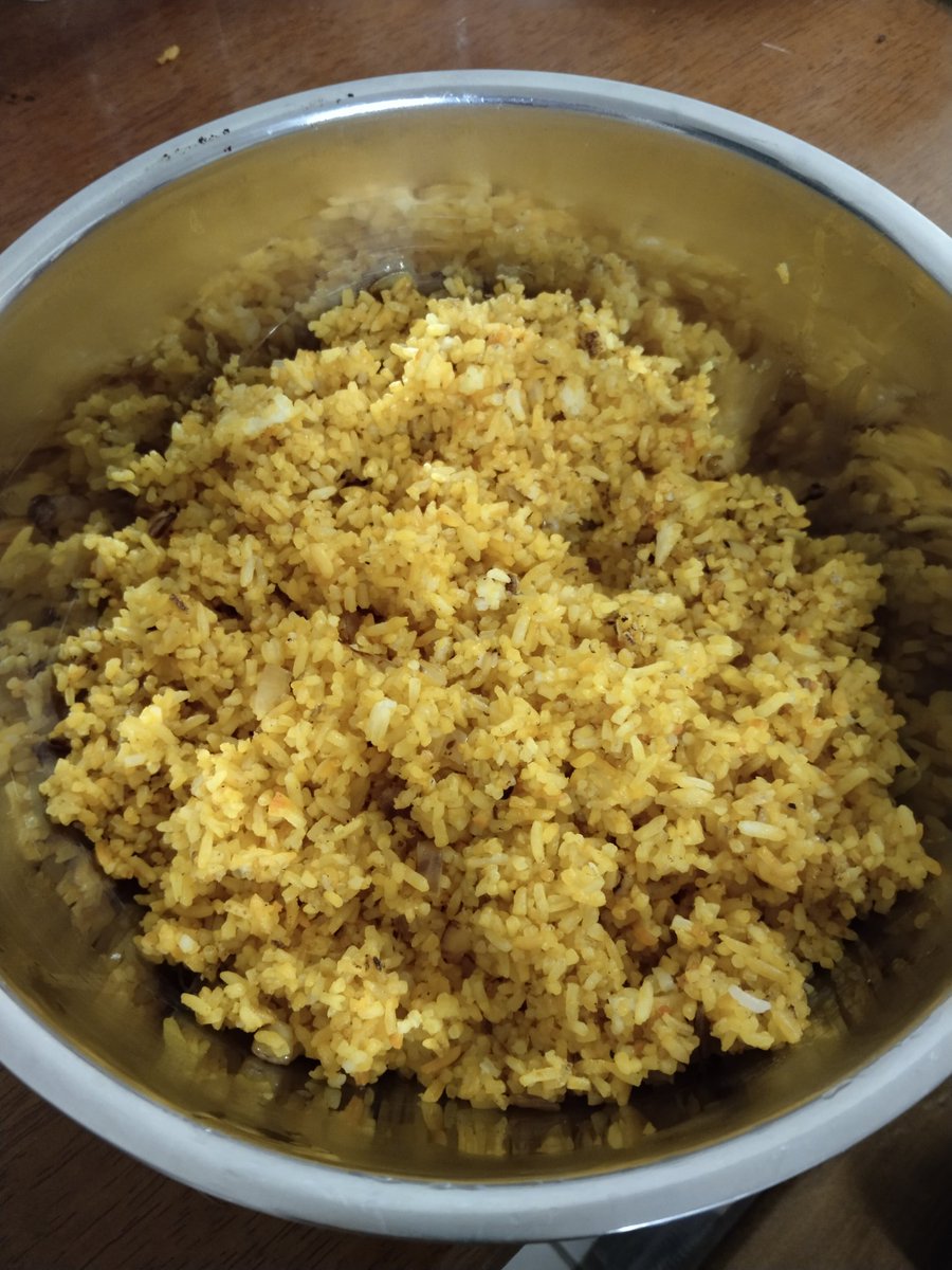 Lenz0819's tweet image. Adobong Balunbalunan +
Fried (Hotdog + Gizzard + Rice)
for Breakfast and Lunch! 😻❣️
Mangan Tamu 😋 💚 
#hotdog
#gizzard
#friedrice