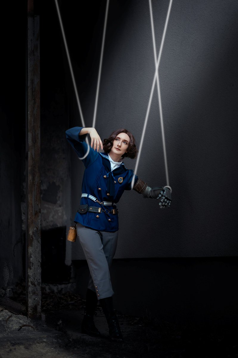 🦋 Real boy or just a puppet? ⚙️

📸 by GlassCandlePhoto (on ig)
Game: <a href="/Liesofp/">Lies of P</a> 
#LiesofP #liesofPfanart #cosplay