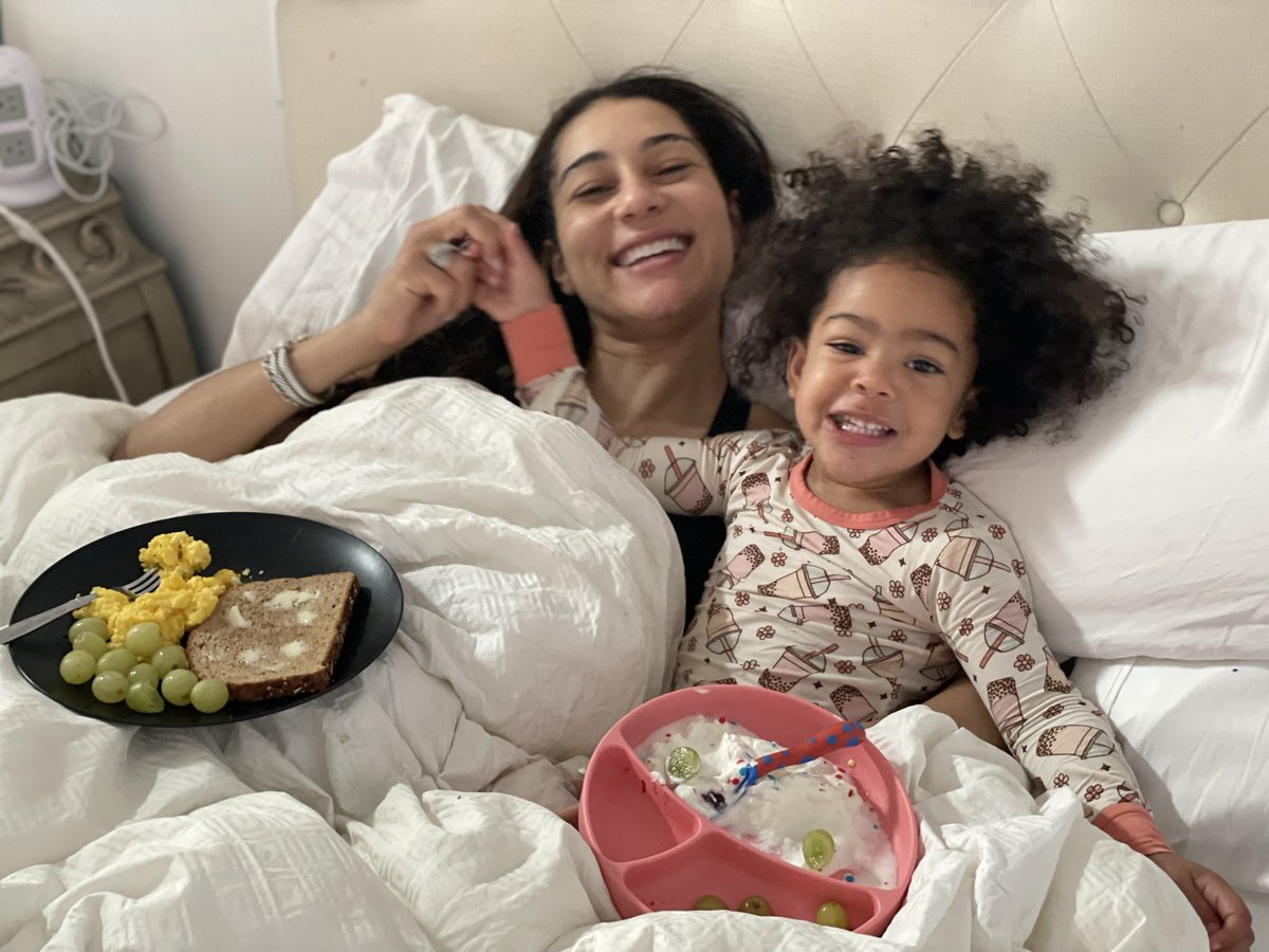 MorganRadford's tweet image. so grateful to be my daughter’s mother, my mother’s daughter, and to all the women who have ever mothered me. 💓