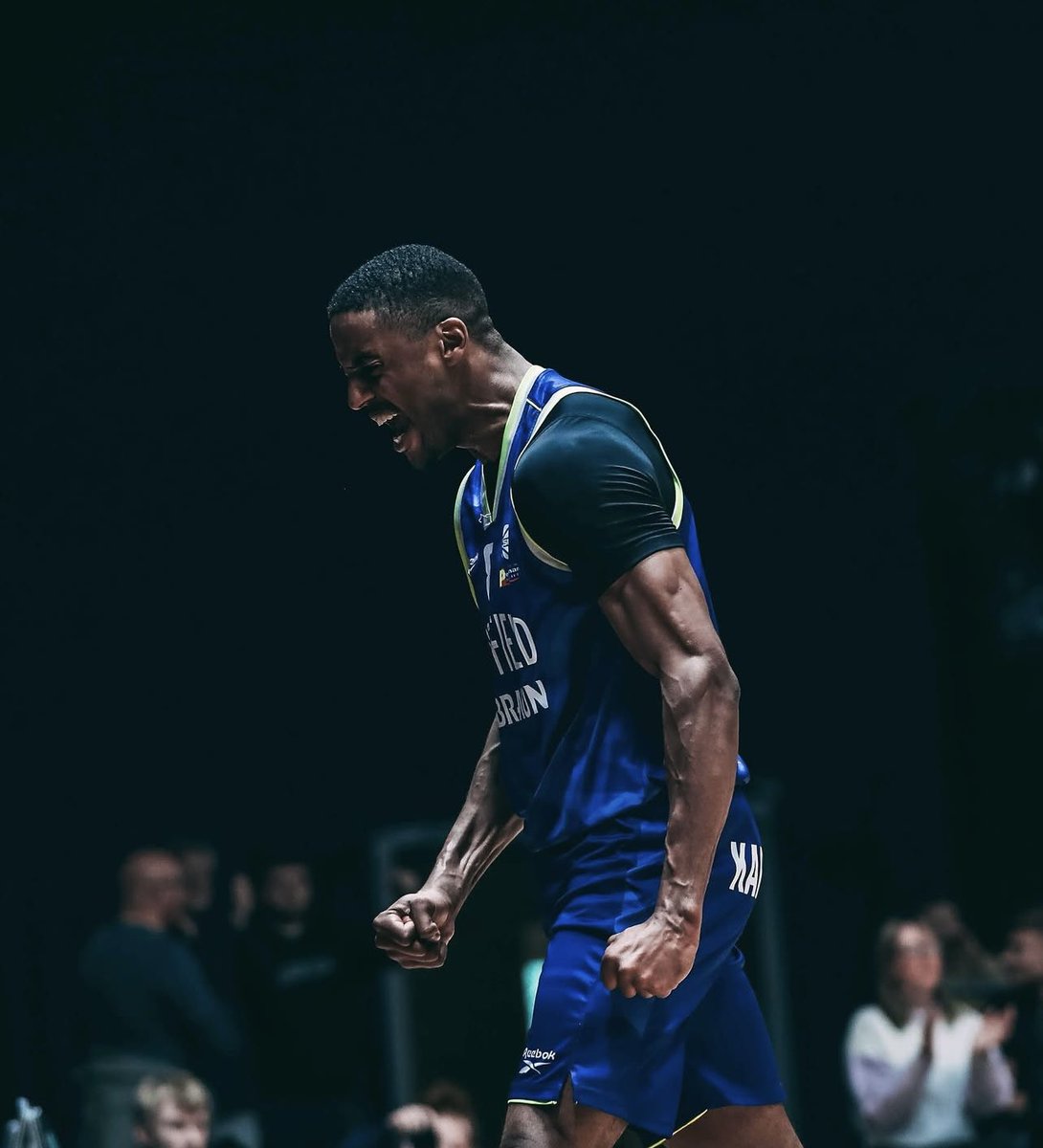 Jamell Anderson (@jamell) on Twitter photo Ouch..
-Thankyou to my family
-Huge respect to my teammates
-Huge appreciation for the team owners and staff
-Huge thankyou to all the <a href="/SheffieldSharks/">B. Braun Sheffield Sharks</a> fans #sharksontour
-Big love for the arena staff
All love, absolutely no regrets!
-gaveyouwhatihad🙏🏽
-CupWinners2025 Ouch..
-Thankyou to my family
-Huge respect to my teammates
-Huge appreciation for the team owners and staff
-Huge thankyou to all the <a href="/SheffieldSharks/">B. Braun Sheffield Sharks</a> fans #sharksontour
-Big love for the arena staff
All love, absolutely no regrets!
-gaveyouwhatihad🙏🏽
-CupWinners2025