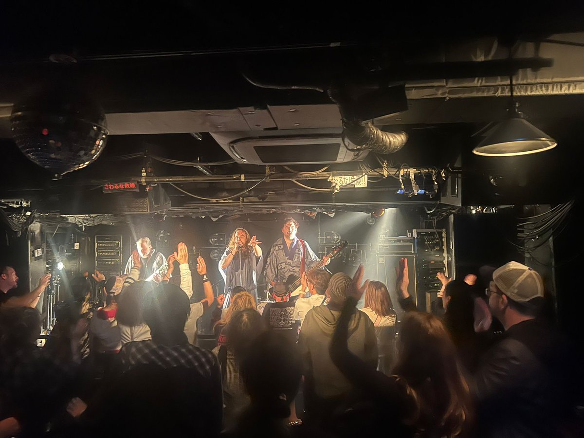 「Midnight Alibi」の初めての日本ツアー完走、本当におめでとうございます！ご来場いただいた皆さま、そして各会場の皆さま、本当にありがとうございました！