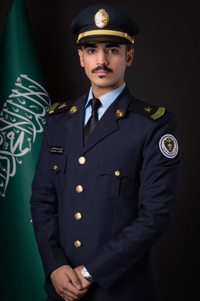 يهنئ أهالي #شعف_بلقرن :
- باسل بن منيع عبدالله آل صخيف القرني 
وذلك بمناسبة تخرجه من كلية الملك فهد الأمنية برتبة 'ملازم' سائلين الله له التوفيق 🌹.
