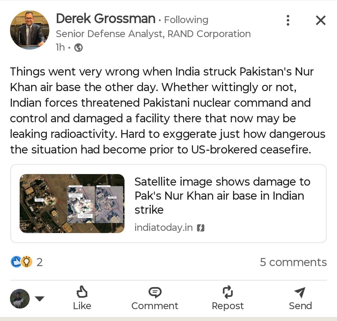 snjusimple's tweet photo. @voiceofhindus NASA satellite captured heat thermal imgae on Nur khan, Pakistan  nuclear installation. 
China supplies boron to control radiation leaks.
Indian forces hit the nurkhan base https://t.co/FayTazjy6Q