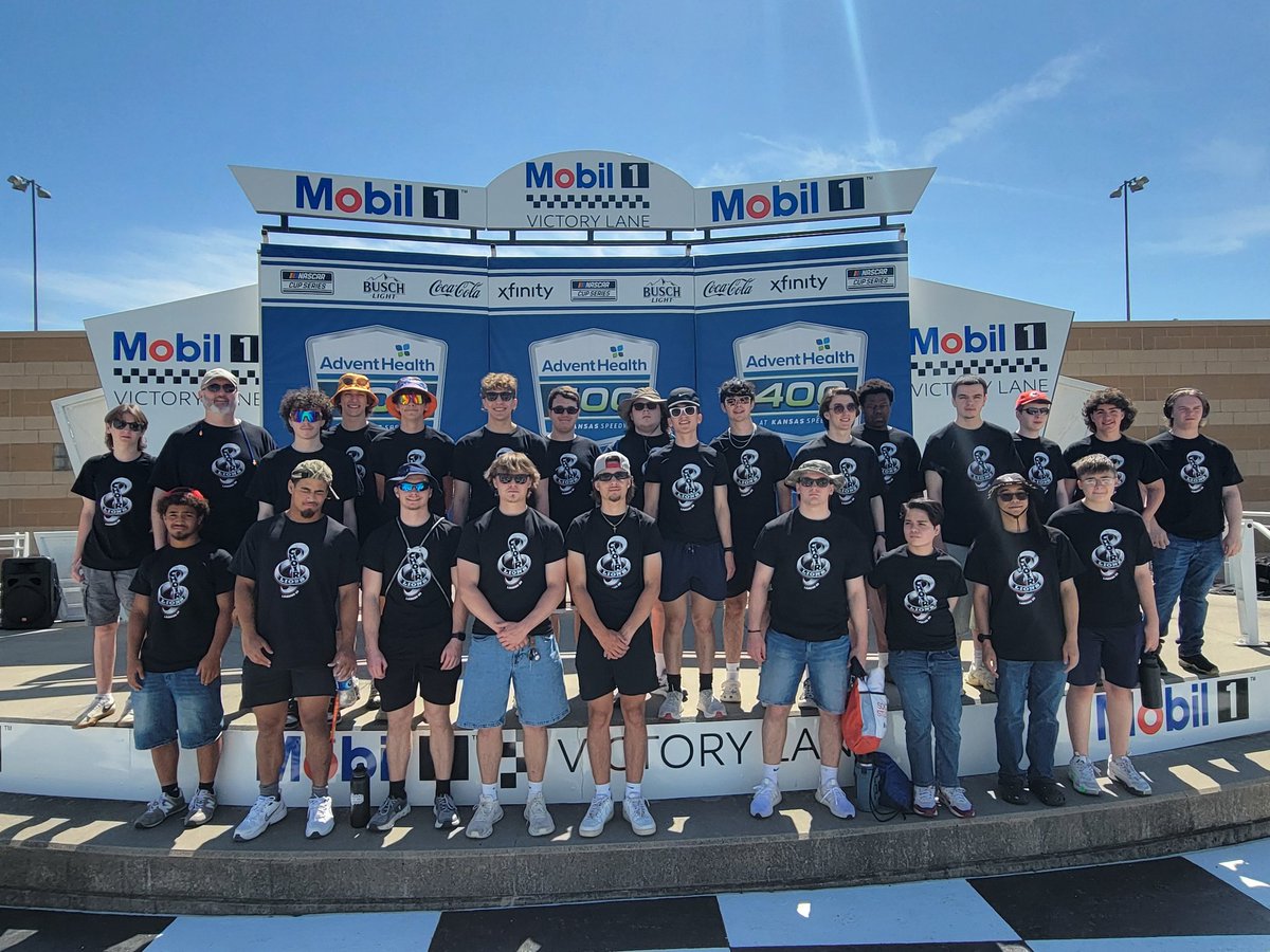 LansingHSChoirs's tweet photo. One last lap for Men's Chorus today as they performed God Bless a America prior to the @NASCAR race @kansasspeedway! These men are exceptional musicians and people! #relentlesspursuitofexcellence #leavealegacy #proudofthepride https://t.co/UlmbDYiwFM