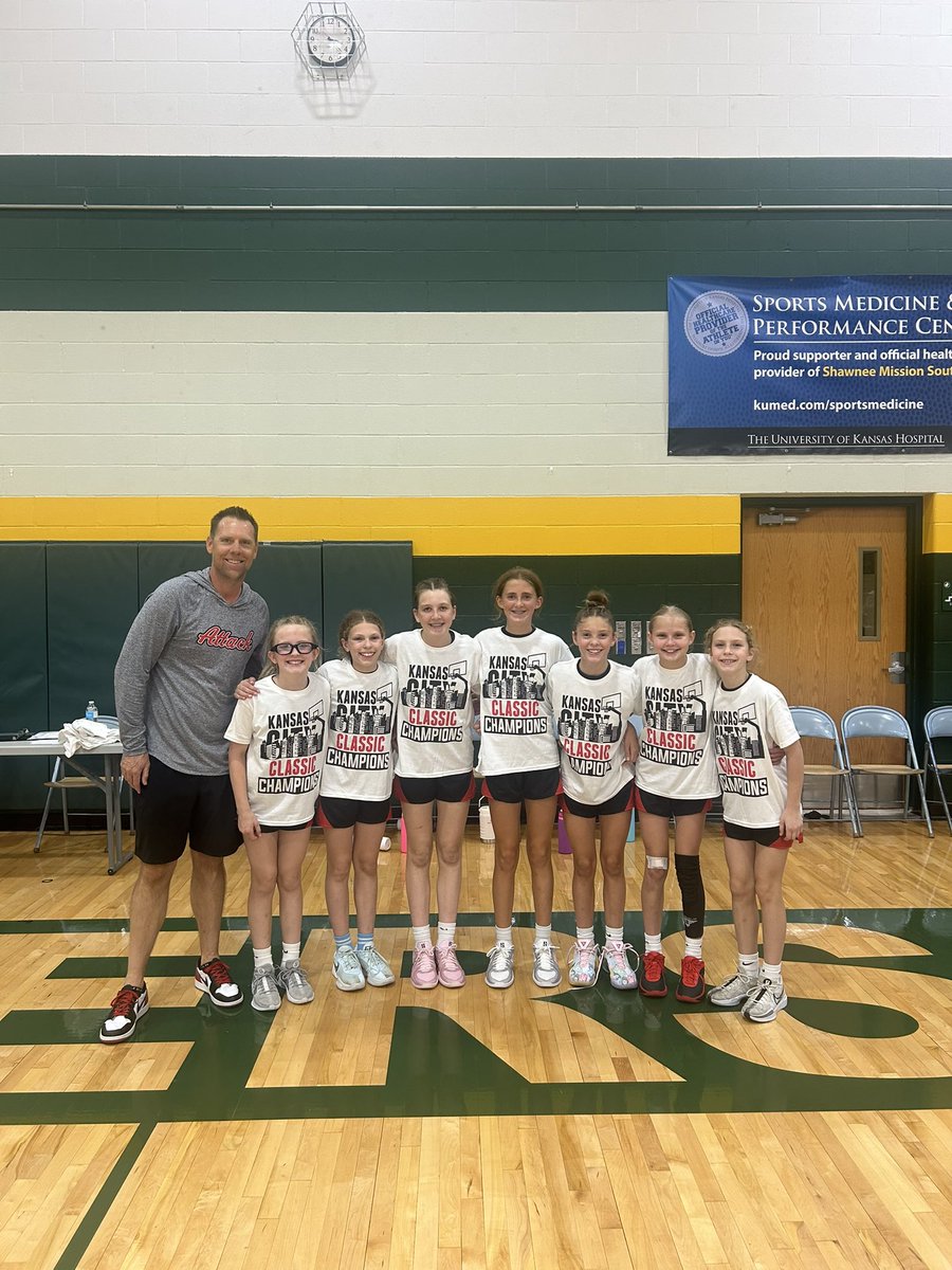 𝐊𝐂 𝐂𝐋𝐀𝐒𝐒𝐈𝐂

🏆 5th Girls Division 
▪️ All Iowa Attack 5th Nike Red