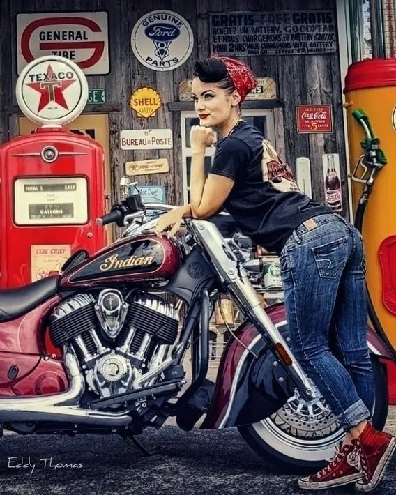 KekMeister45's tweet image. @whiskeyandwry23 Habbi Mommas Day Fren! #CShift