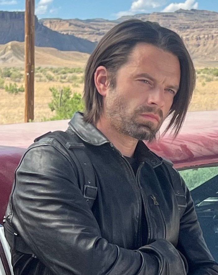 starssbucky's tweet photo. he’s actually perfect https://t.co/Bc33AtNvcg
