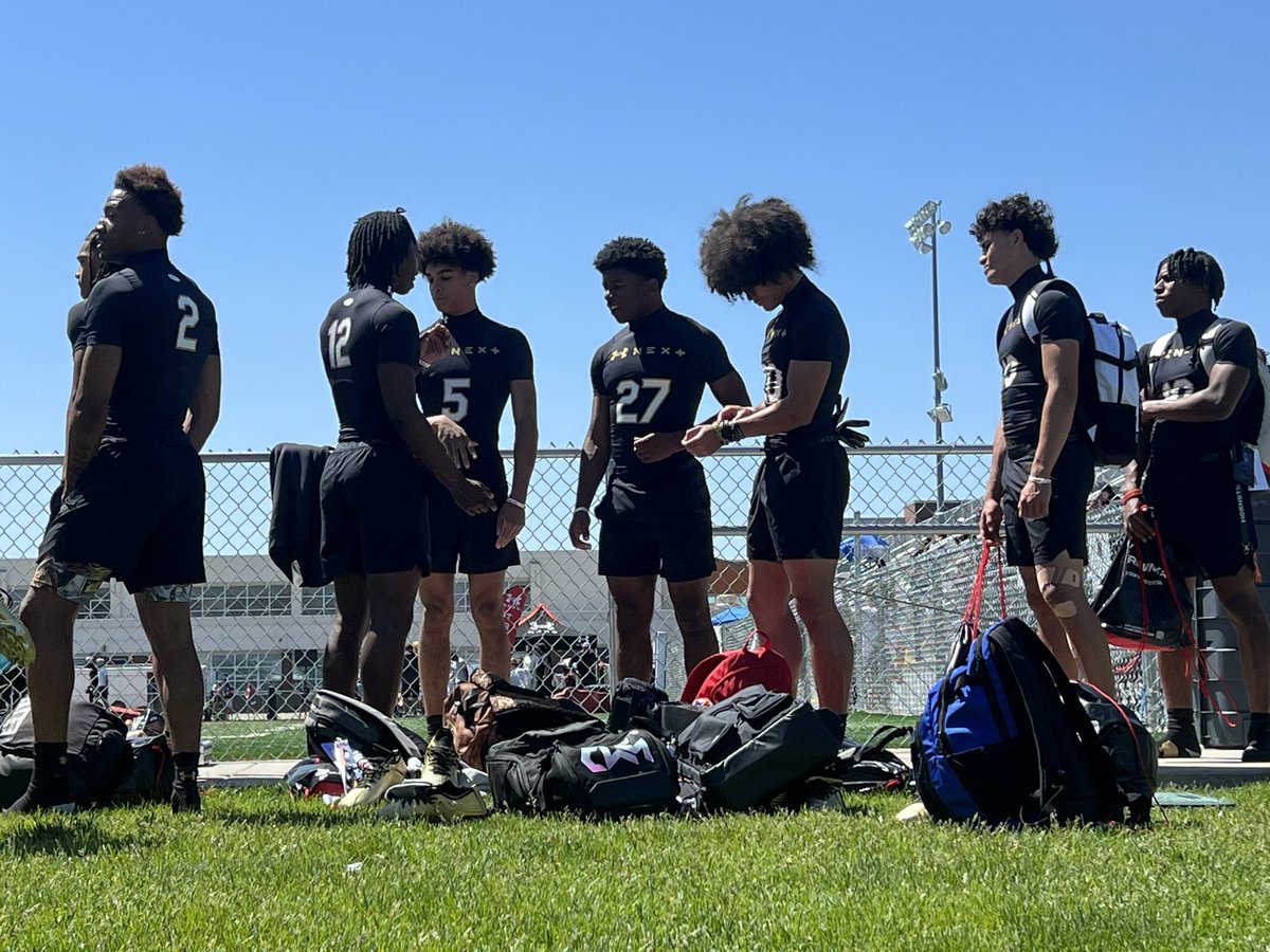Team Full Gorilla (@teamfullgorilla) on Twitter photo Some of those <a href="/TeamFullGorilla/">Team Full Gorilla</a> boyz that competed <a href="/UANextFootball/">All-America Game</a> Camp this weekend in SLC 26โ QB <a href="/BradyVodicka07/">Brady Vodicka</a> 26โ DB <a href="/atticustill/">Atticus Tillman 3โญ๏ธ</a> 27โ WR <a href="/thejahfiles/">Alijah Landrum-Hamilton</a> 28โ QB <a href="/Titushuard7/">Titus Huard</a> 27โ ATH <a href="/KarsonMcKenzie0/">Karson McKenzie 3 โญ๏ธ ATH</a> 26โ WR <a href="/MaxLovett11/">Maxwell Lovett 3โญ๏ธ</a> & 26โ ATH <a href="/Jayden_Fox02/">Jayden Fox</a> 26โ DB <a href="/DamariusLavend2/">Damarius Lavender 3โญ๏ธ</a> these guys Some of those <a href="/TeamFullGorilla/">Team Full Gorilla</a> boyz that competed <a href="/UANextFootball/">All-America Game</a> Camp this weekend in SLC 26โ QB <a href="/BradyVodicka07/">Brady Vodicka</a> 26โ DB <a href="/atticustill/">Atticus Tillman 3โญ๏ธ</a> 27โ WR <a href="/thejahfiles/">Alijah Landrum-Hamilton</a> 28โ QB <a href="/Titushuard7/">Titus Huard</a> 27โ ATH <a href="/KarsonMcKenzie0/">Karson McKenzie 3 โญ๏ธ ATH</a> 26โ WR <a href="/MaxLovett11/">Maxwell Lovett 3โญ๏ธ</a> & 26โ ATH <a href="/Jayden_Fox02/">Jayden Fox</a> 26โ DB <a href="/DamariusLavend2/">Damarius Lavender 3โญ๏ธ</a> these guys