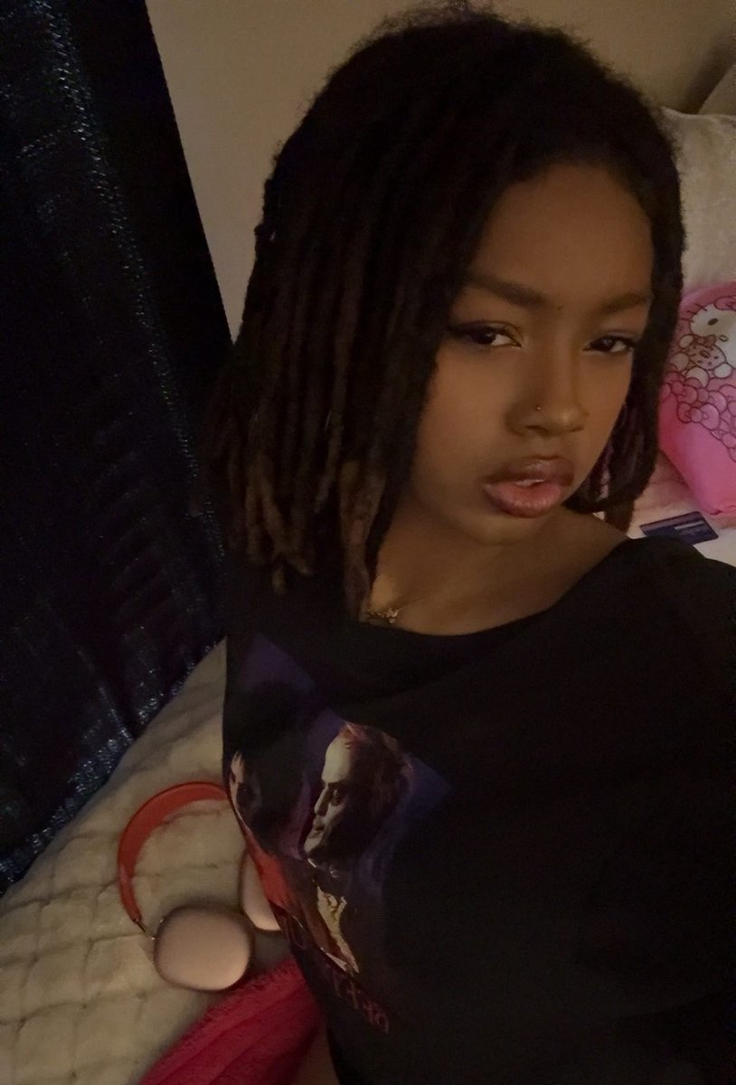 dont b tryna look @ my card