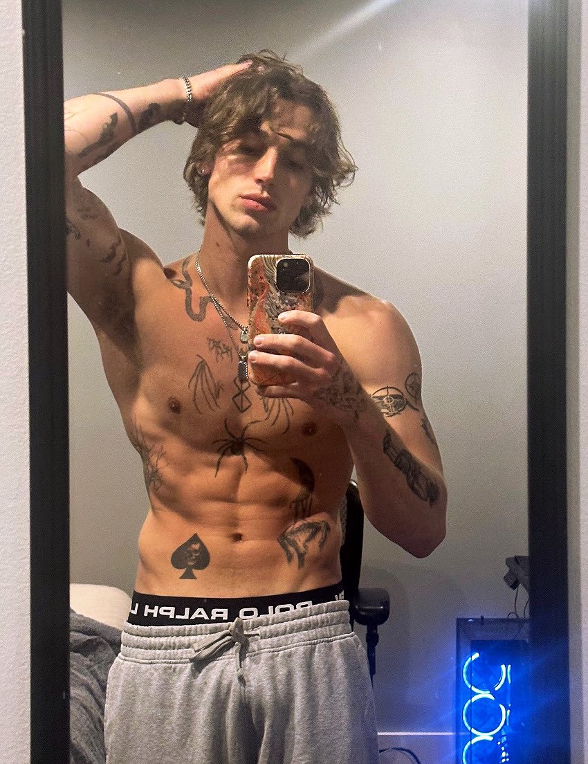 ᴘʟʟᴀᴢᴇʀ ⚡️ (@pllazer) on Twitter photo 