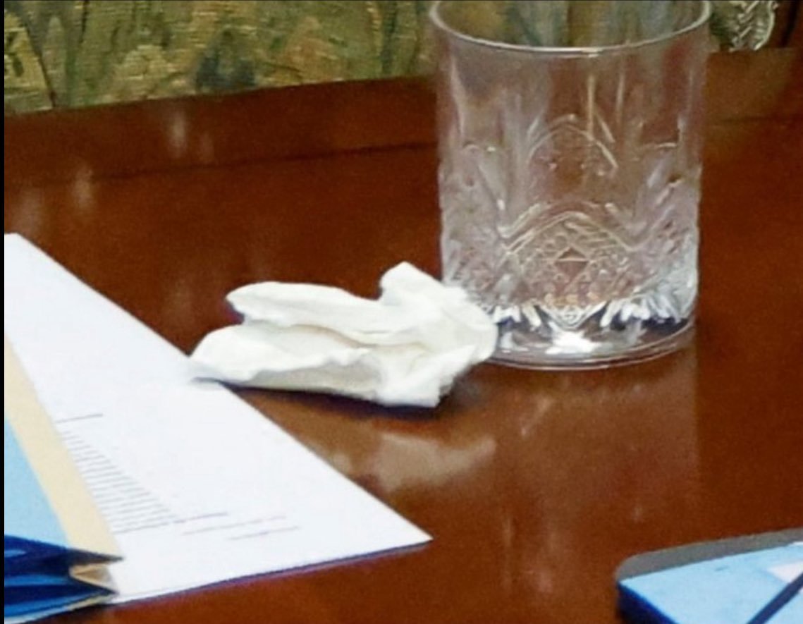 F1Crimbo's tweet photo. @infowars Just a tissue stop spreading bullshit https://t.co/rJ7P7Kq8Oh