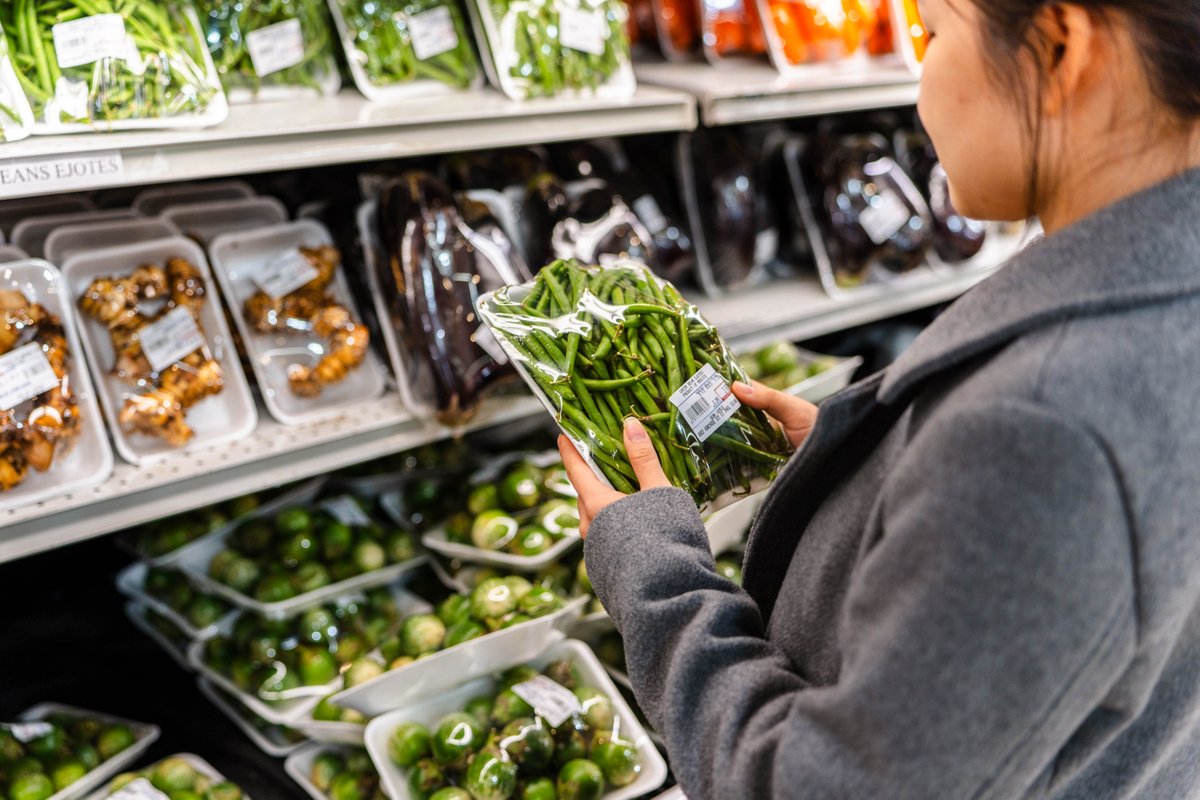 Looking for ways to put nutritious food on the table for your family? 🍏👨‍👩‍👧‍👦

Contact HAP's SNAP Coordinator today to see if you may be eligible to apply for SNAP benefits! 📝🍽️

Rose Say
Cell: 📱 651-354-0108
Email: 📧 roses@hmong.org