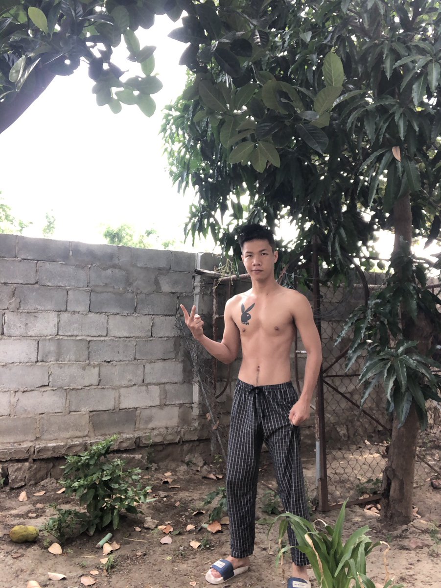 Instagram: trgthanhquan