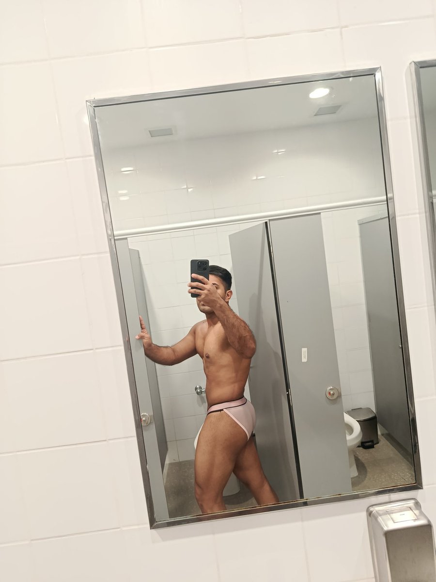 ErlandMiranda2's tweet photo. 🫰🏽 https://t.co/6FR0Owmvq7