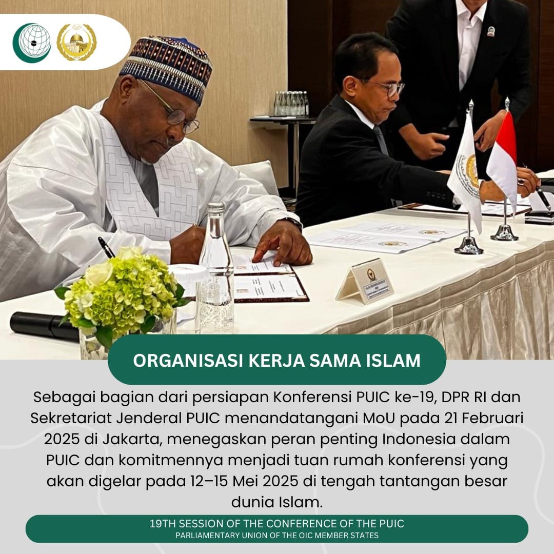 yourtinypotato's tweet image. marilah kita sambut dunia Islam yang hangat serta kuat dimulai dari kerja sama erat. Mulai dari Indonesia, ciptakan semangat tuan rumah PUIC 2025 dalam rangka perubahan menuju peran aktif diplomasi global
#SolidaritasNegaraIslam