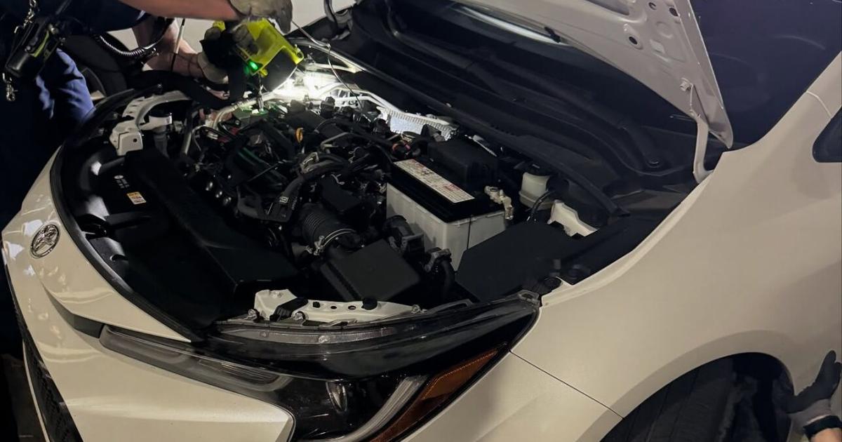 Firefighters rescue cat from car engine bit.ly/42T47ER