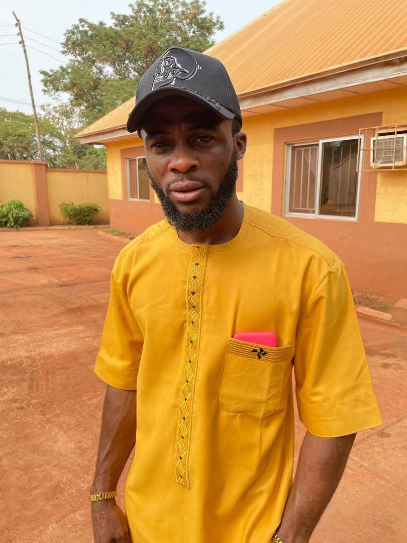 Stay laser focused on your goals! A man with a mission doesn't get distracted by every pretty face he sees. 
Keep your eyes on the prize and crush it! #Motivation #Focus #stayontrack 
#OnGod